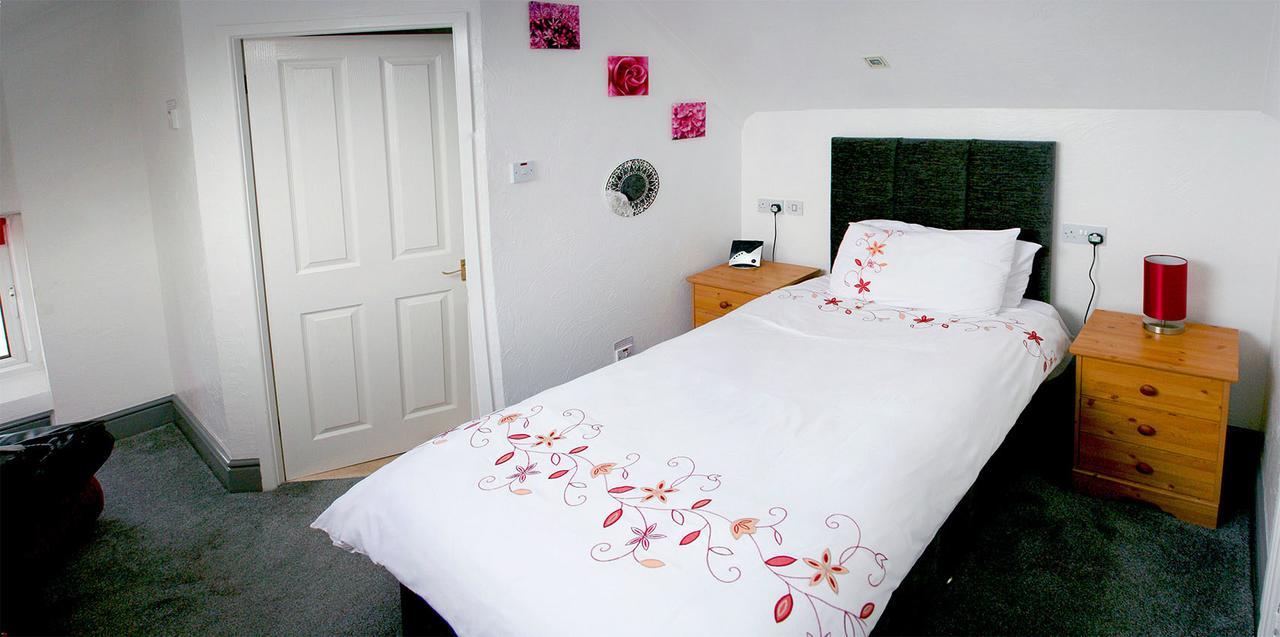 Woburn Hill Hotel Cemaes Bay Esterno foto